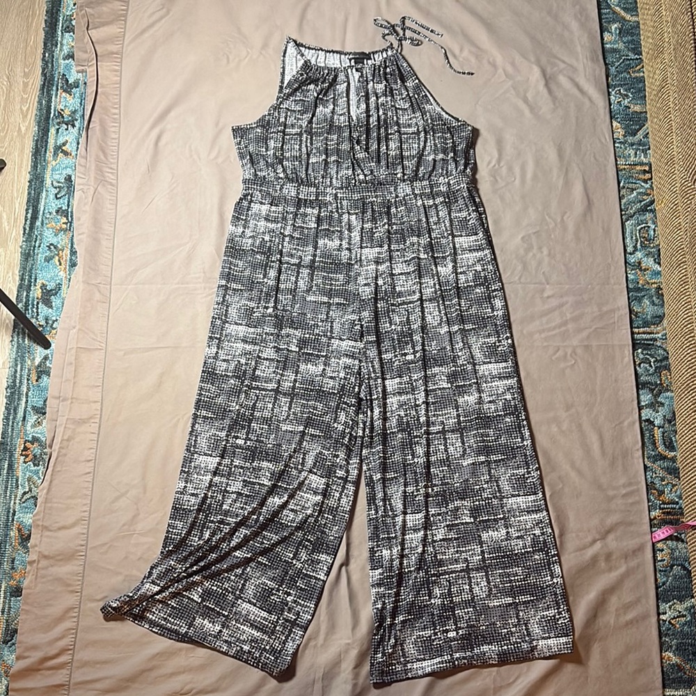 Lane Bryant Black and‎ White Geometric Jumpsuit